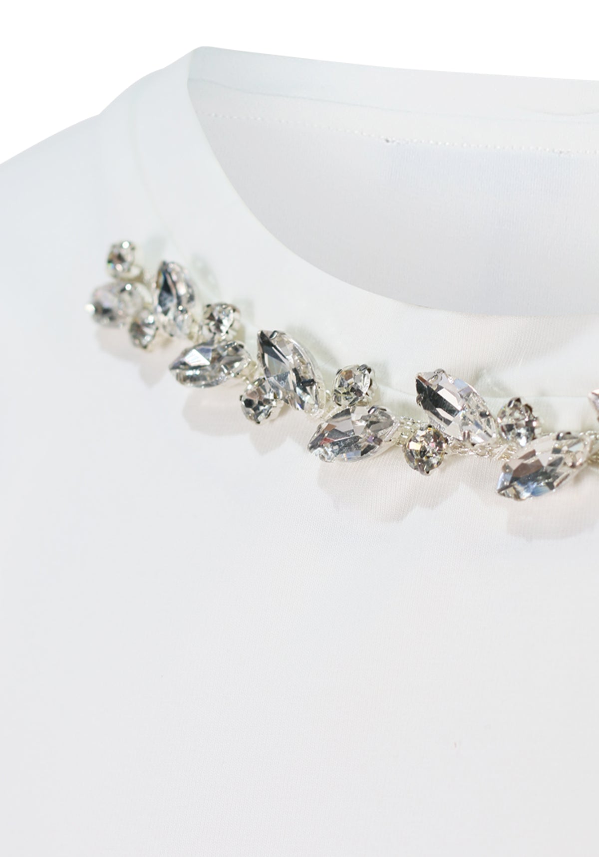 FJTS02950.WHITE.03.jpg