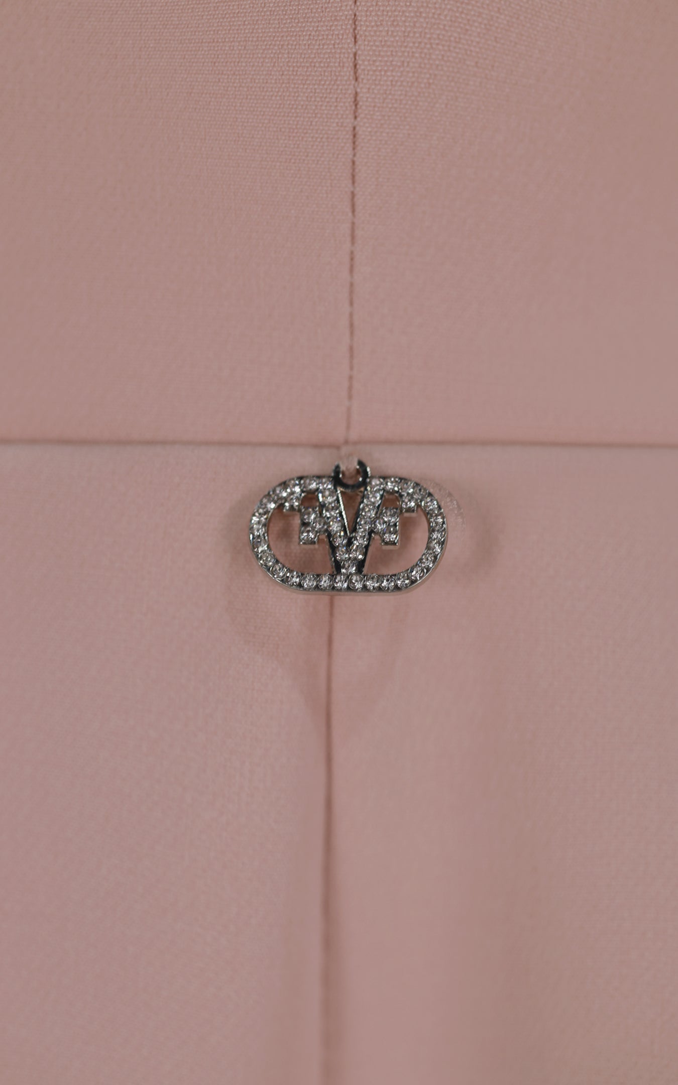 FNCJDR02775.PINK.03.jpg