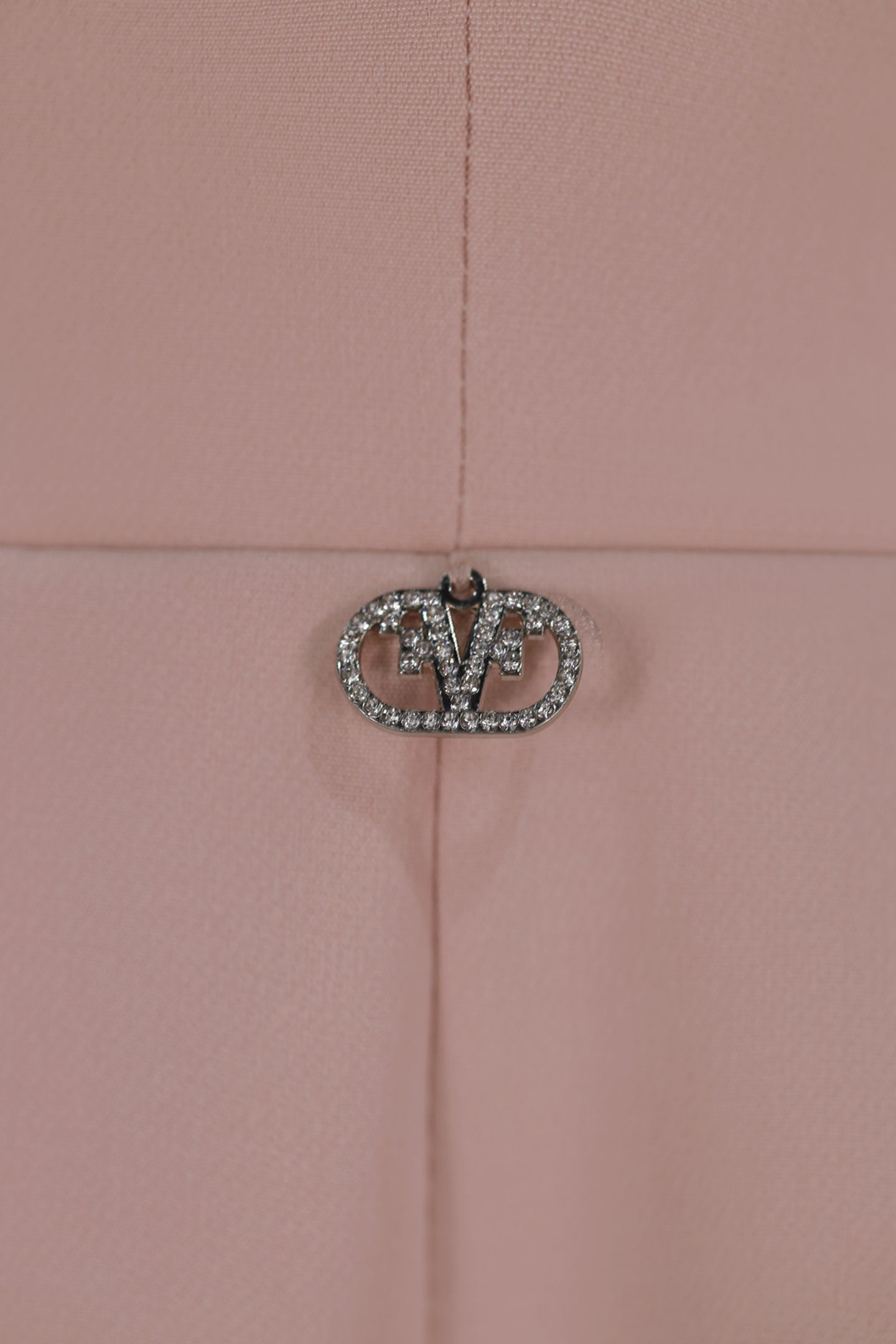 FNCJDR02775.PINK.03.jpg