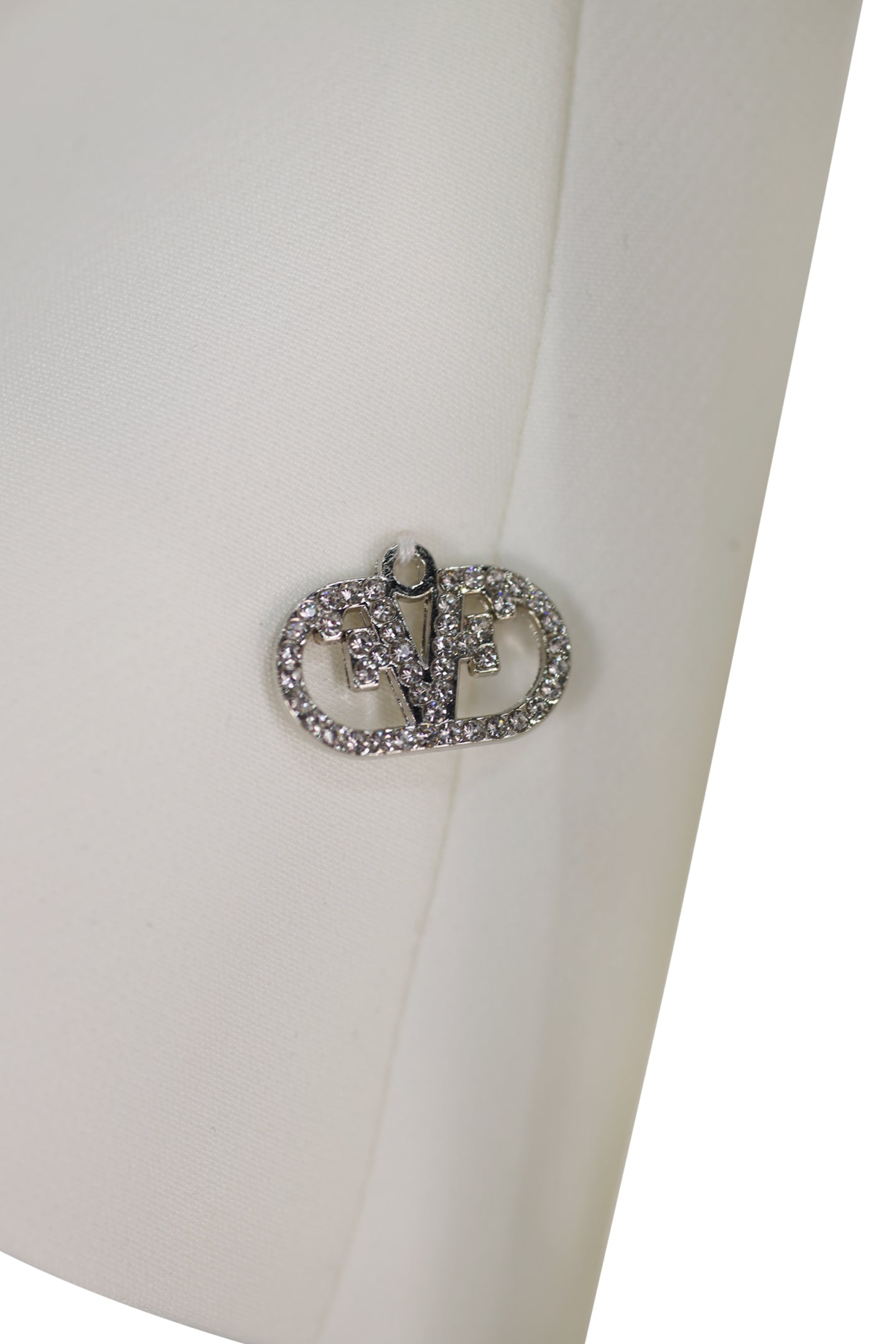 FNCJJK02787.WHITE.03.jpg