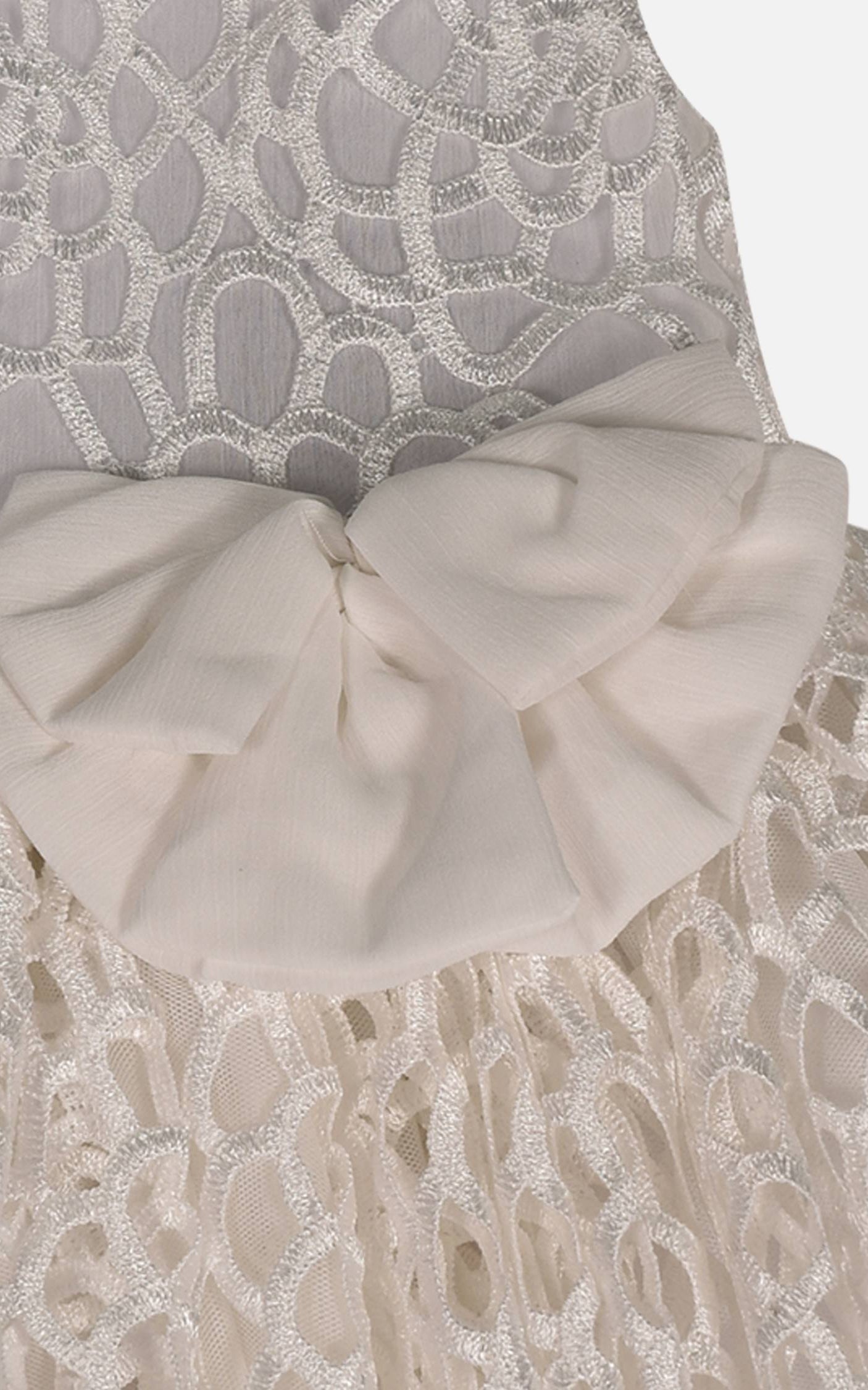 FNCNDR00999.OFFWHITE.3.jpg