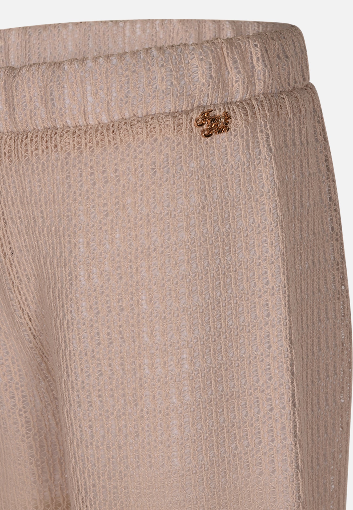 FCJPT01146.CREAM.3.jpg