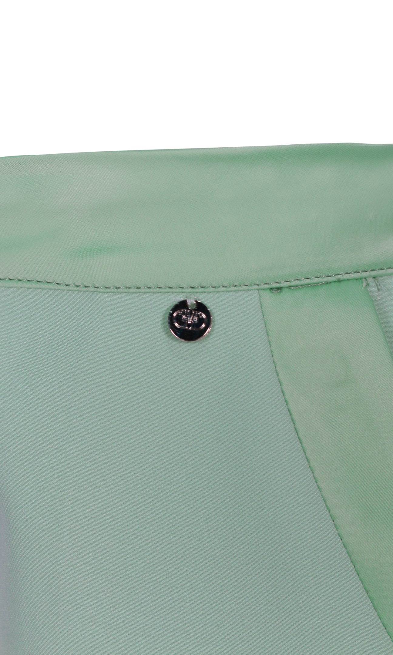 FNCBSO02848.MINT.03.jpg
