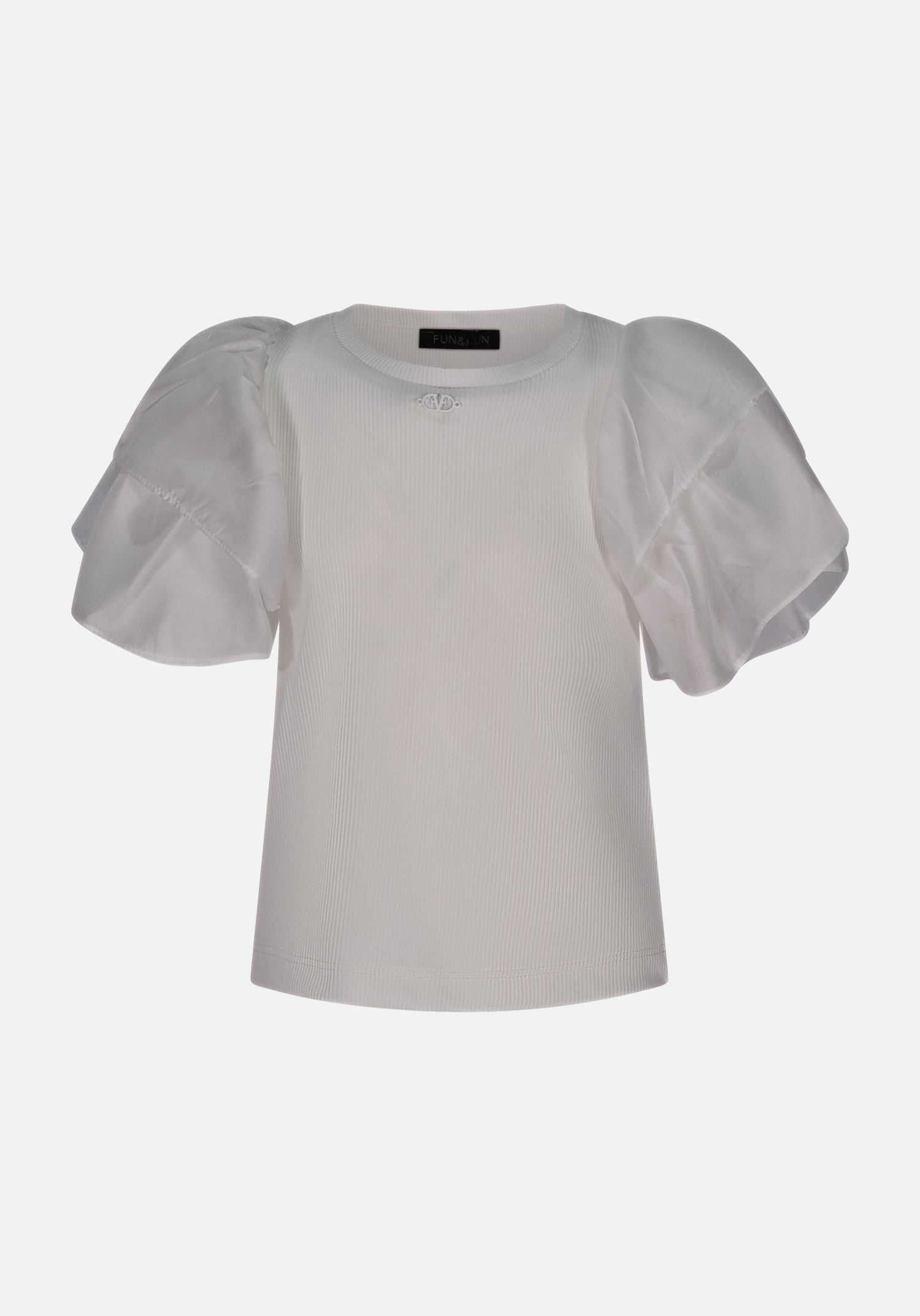 FBTS01325.WHITE.1.jpg