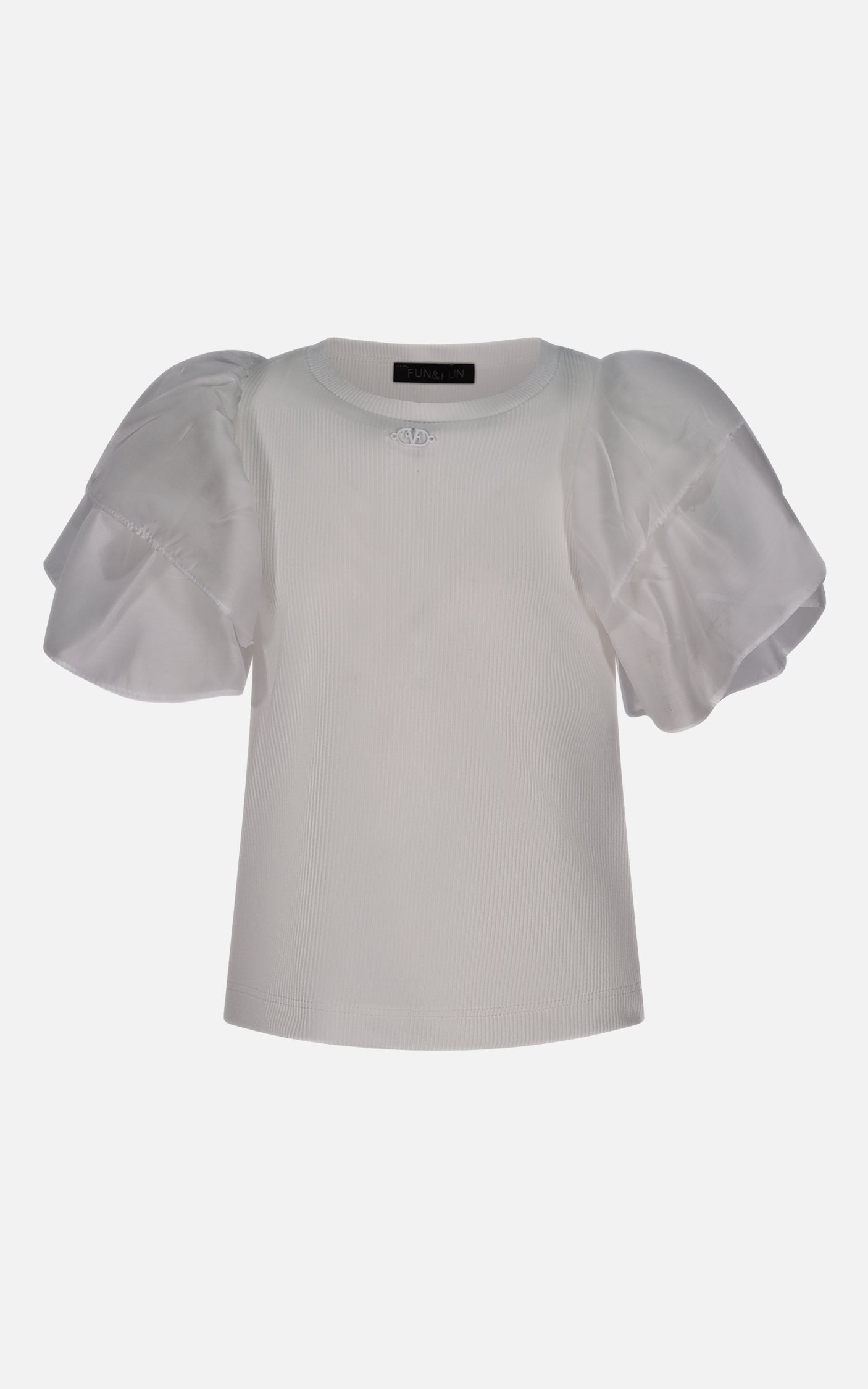 FBTS01325.WHITE.1.jpg