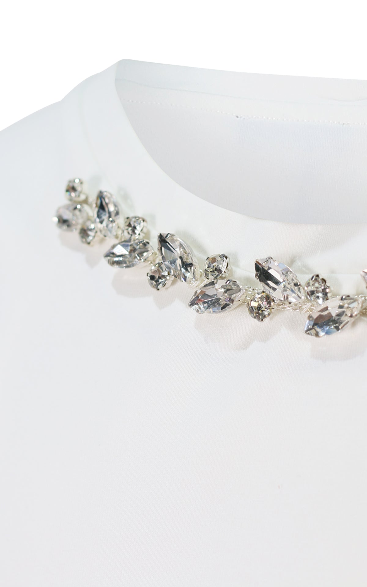 FJTS02950.WHITE.03.jpg