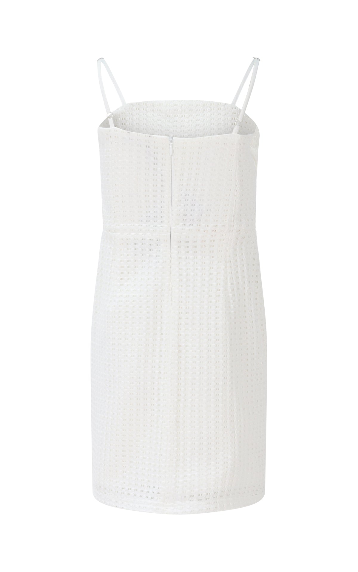 FJDR02946.WHITE.02.jpg
